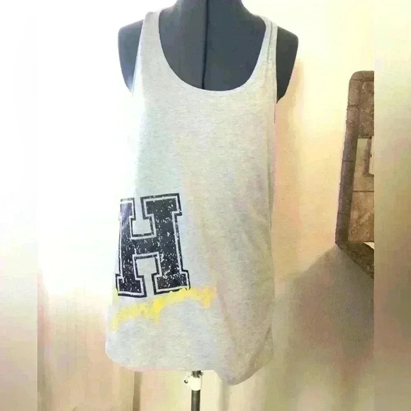 High School Muscle Flared Gym Top Best fits Women Medium - Picture 2 of 7